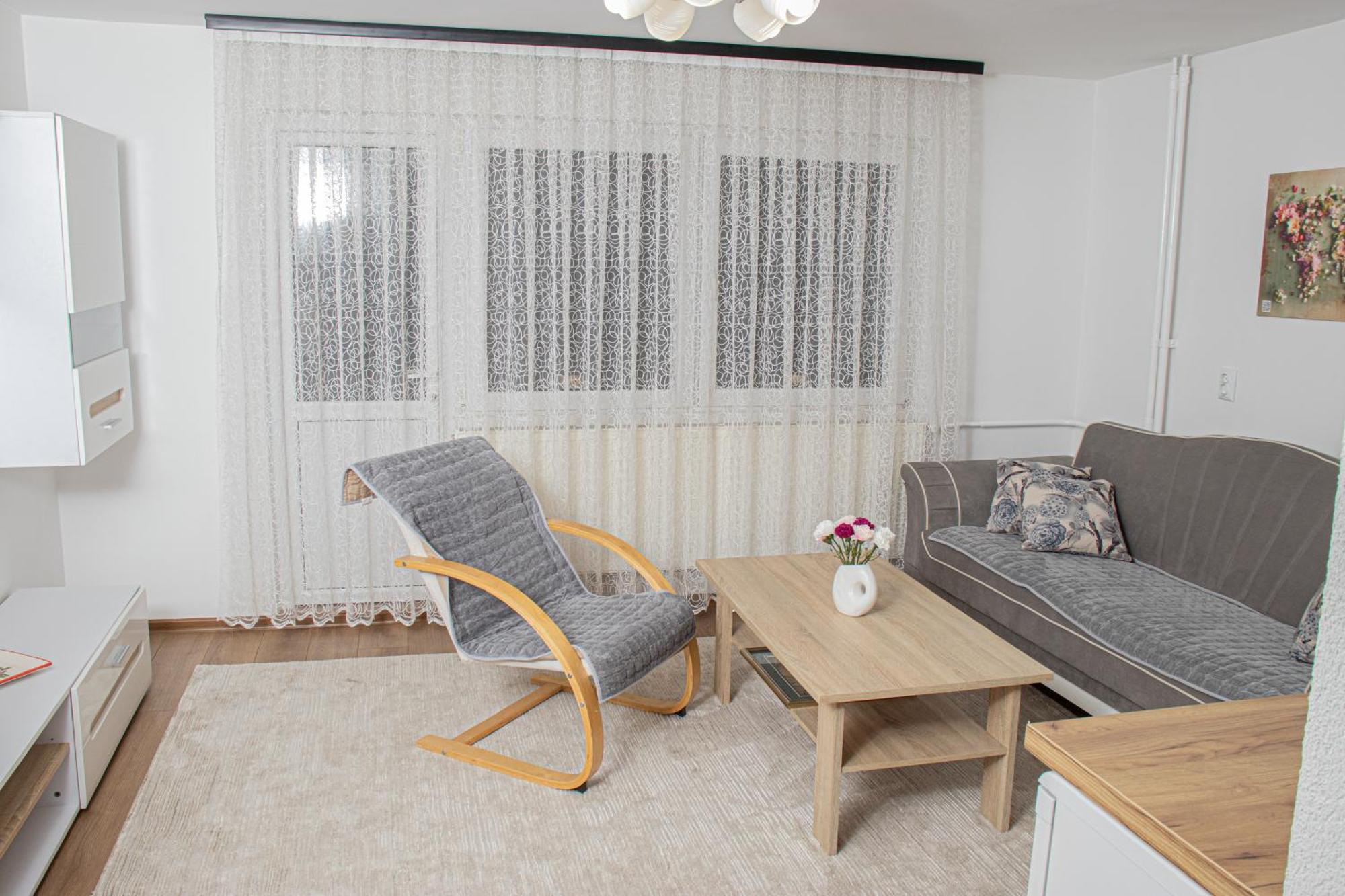 Apartment Forever ทูซลา ภายนอก รูปภาพ